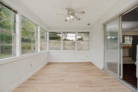 1203 Linda Lane Cleburne TX 76033