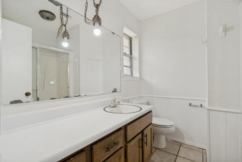 1203 Linda Lane Cleburne TX 76033