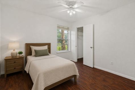 1203 Linda Lane Cleburne TX 76033