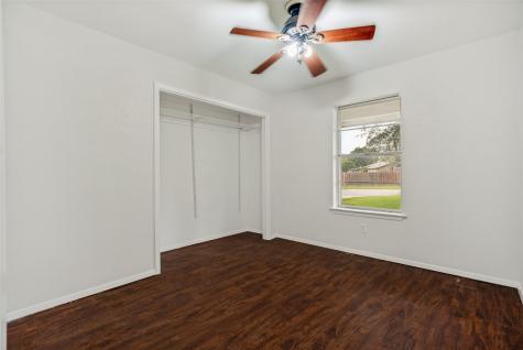 1203 Linda Lane Cleburne TX 76033