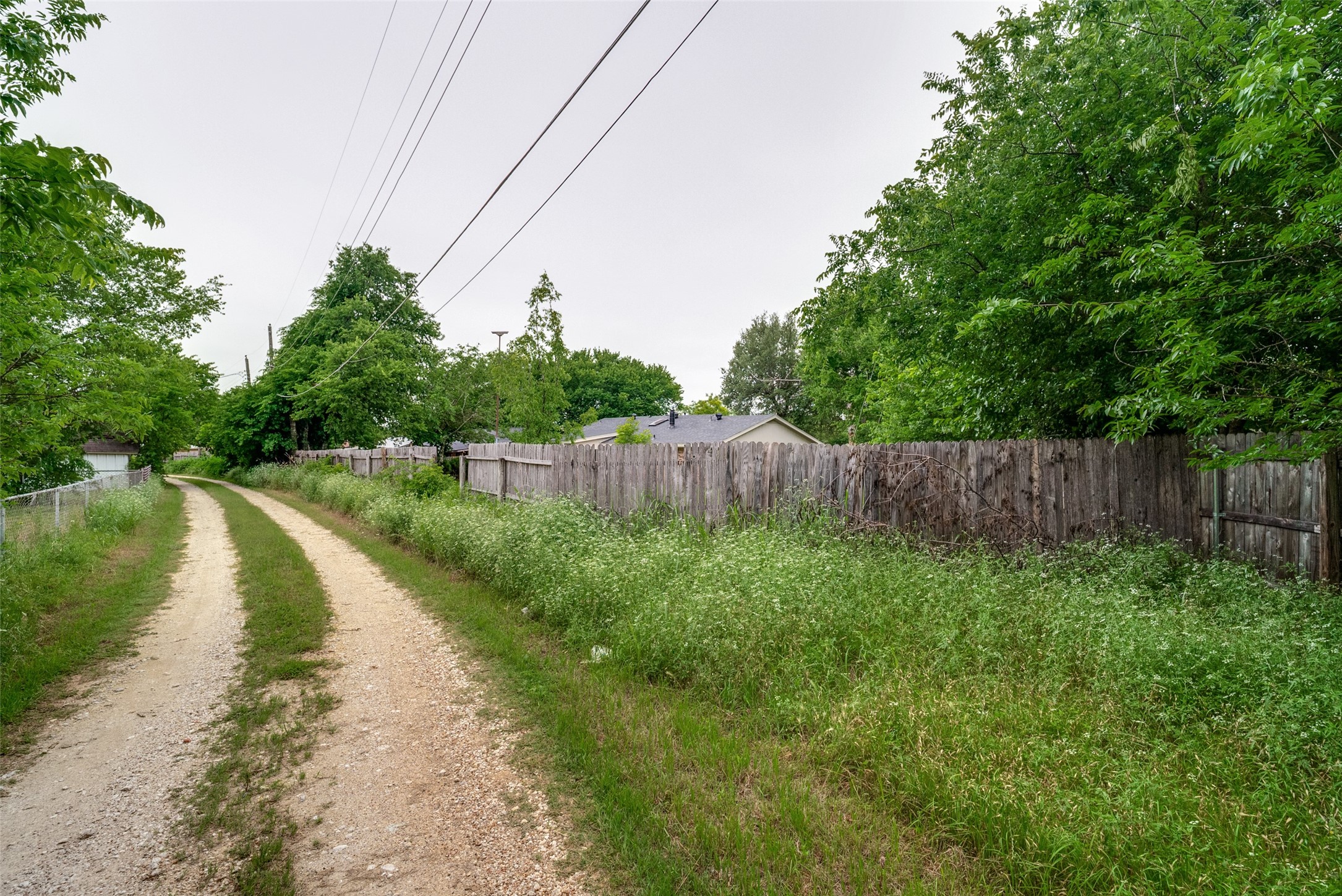 1203 Linda Lane Cleburne TX 76033