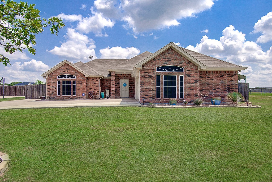 228 Country Meadows Drive Waxahachie TX 75165