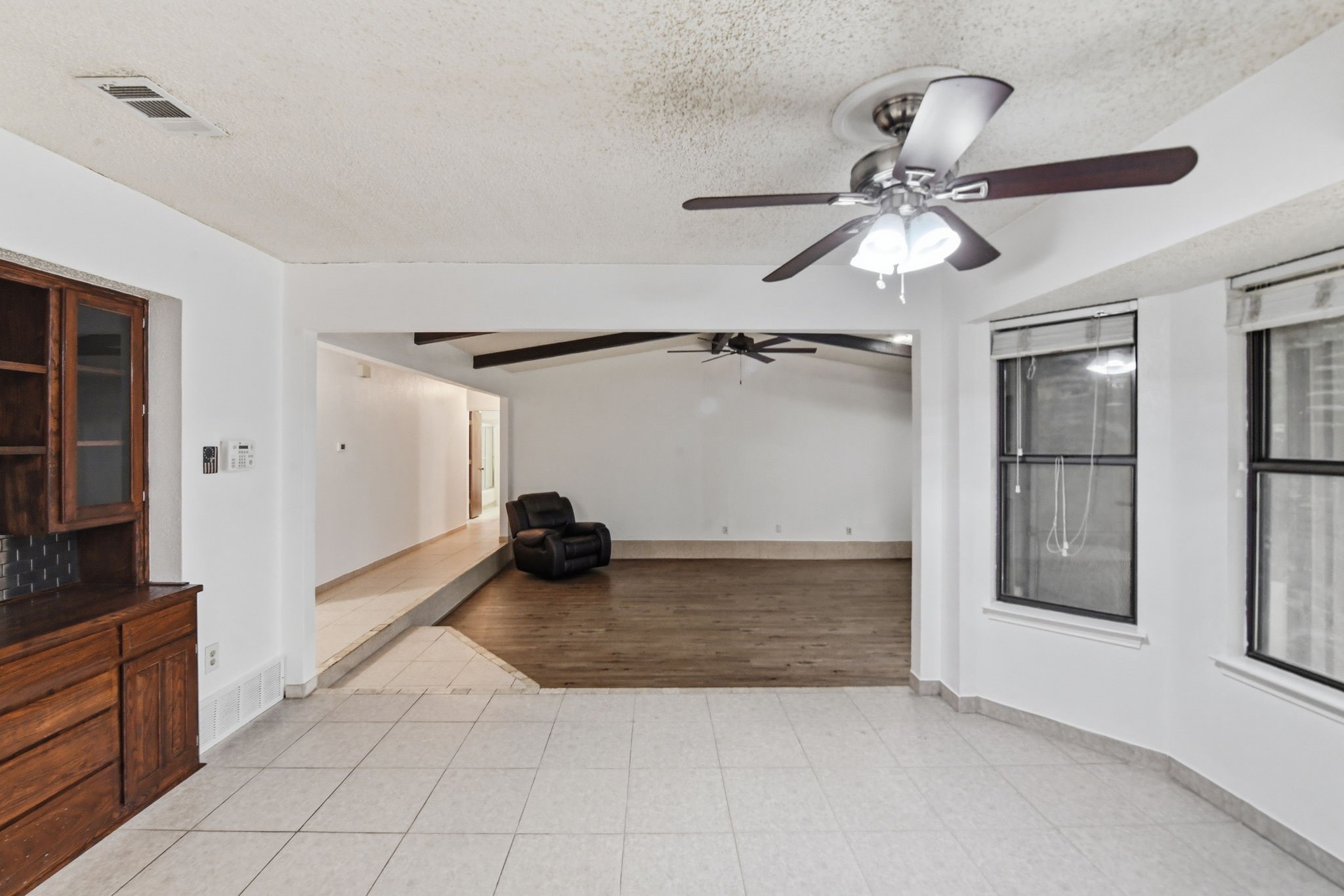 3021 Mossy Oak Lane Bedford TX 76021