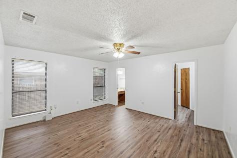3021 Mossy Oak Lane Bedford TX 76021
