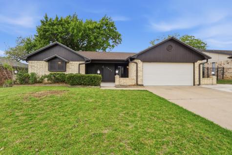 3021 Mossy Oak Lane Bedford TX 76021