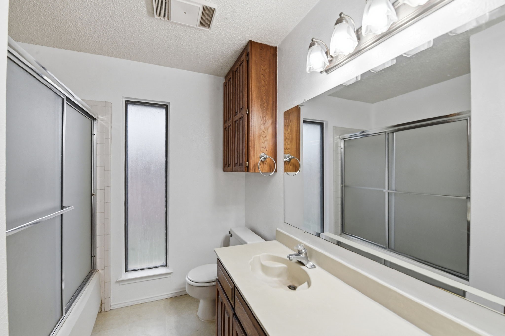 3021 Mossy Oak Lane Bedford TX 76021