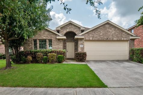 2034 Kings Forest Drive Heartland TX 75126