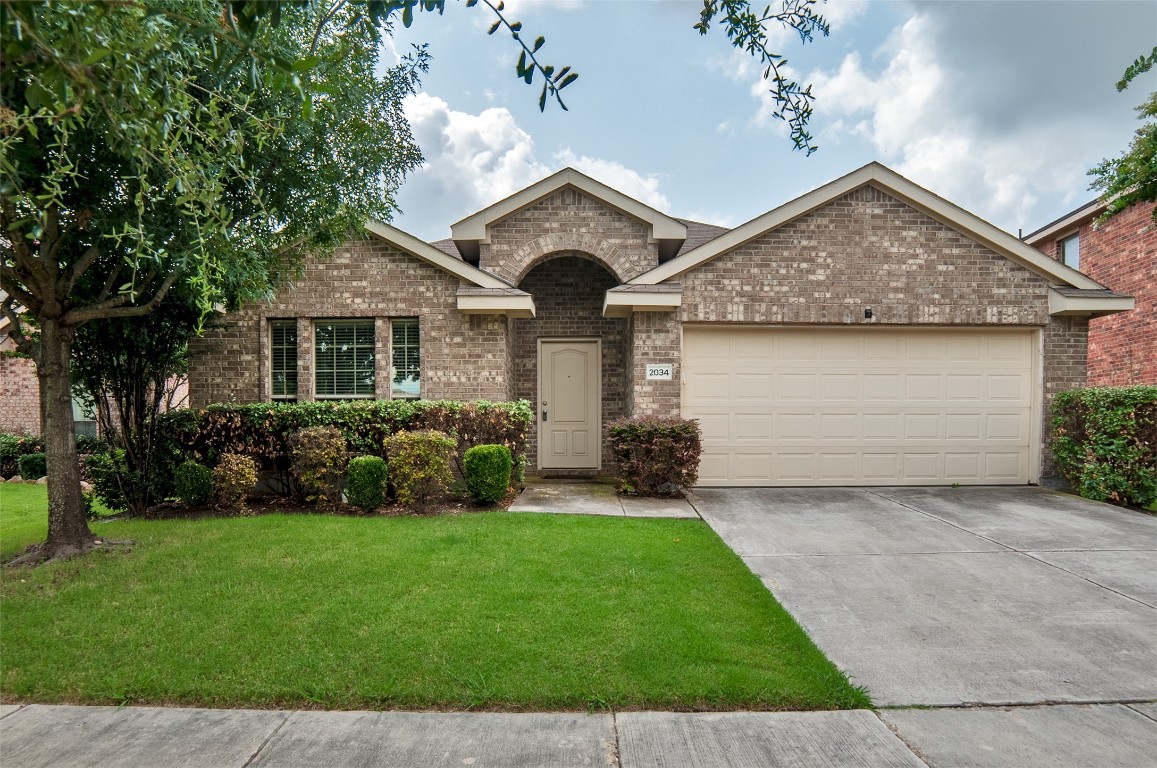 2034 Kings Forest Drive Heartland TX 75126