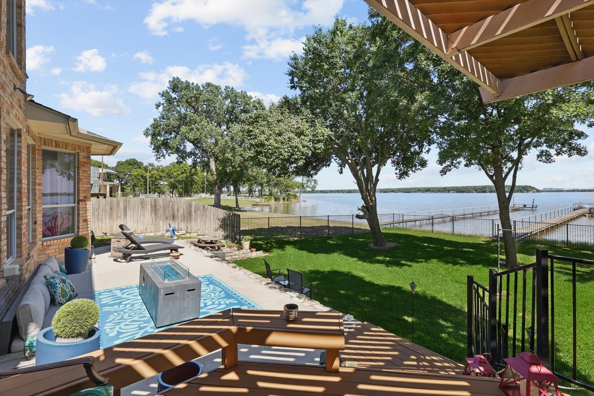 8913 Sunrise Point Court Fort Worth TX 76135