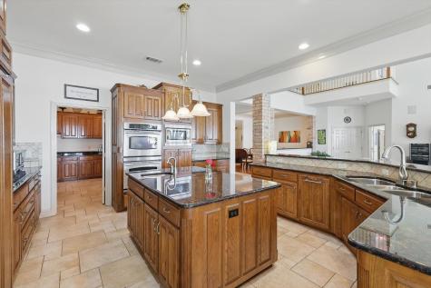8913 Sunrise Point Court Fort Worth TX 76135