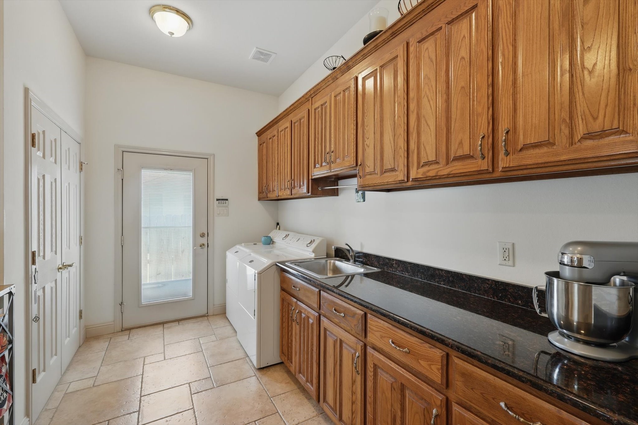8913 Sunrise Point Court Fort Worth TX 76135