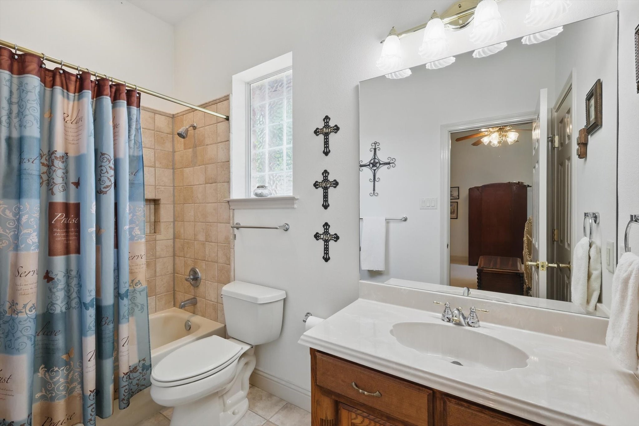 8913 Sunrise Point Court Fort Worth TX 76135