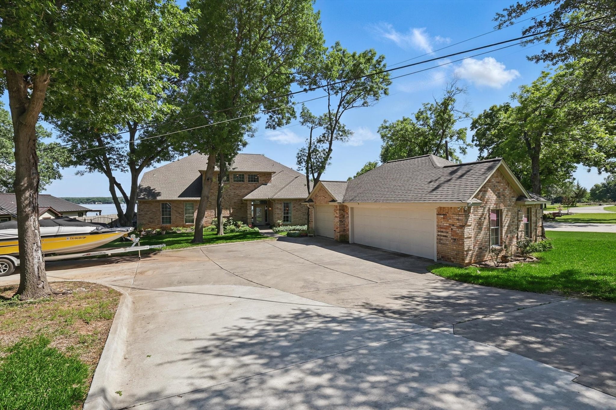8913 Sunrise Point Court Fort Worth TX 76135