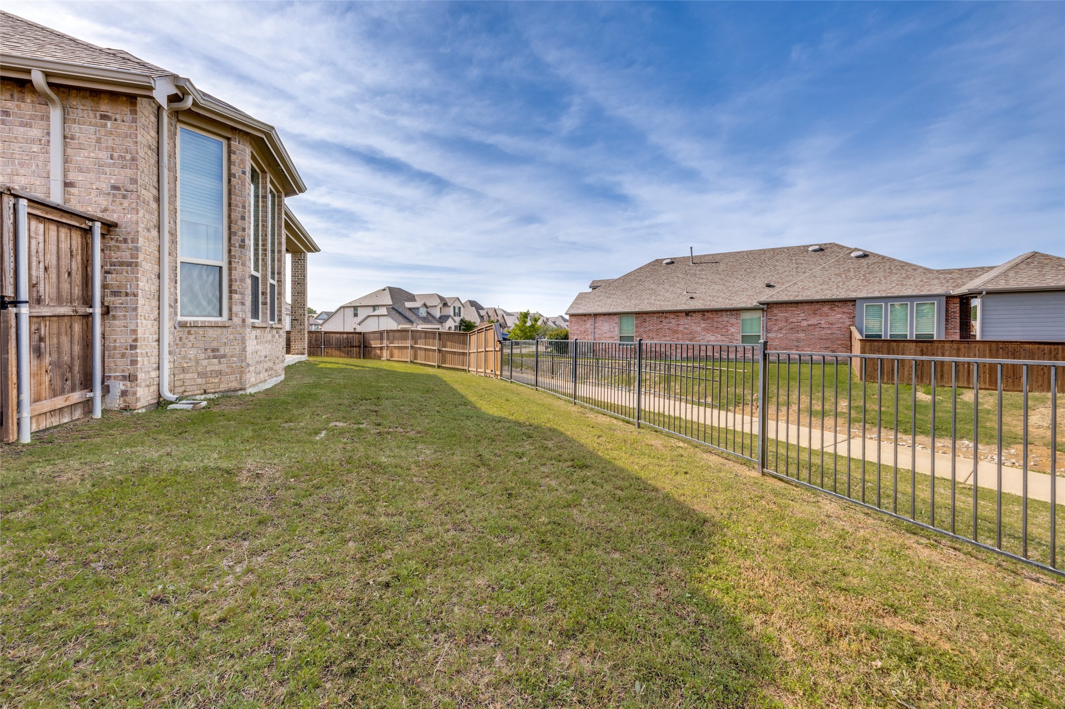 3729 Fawn Meadow Trail Denison TX 75020