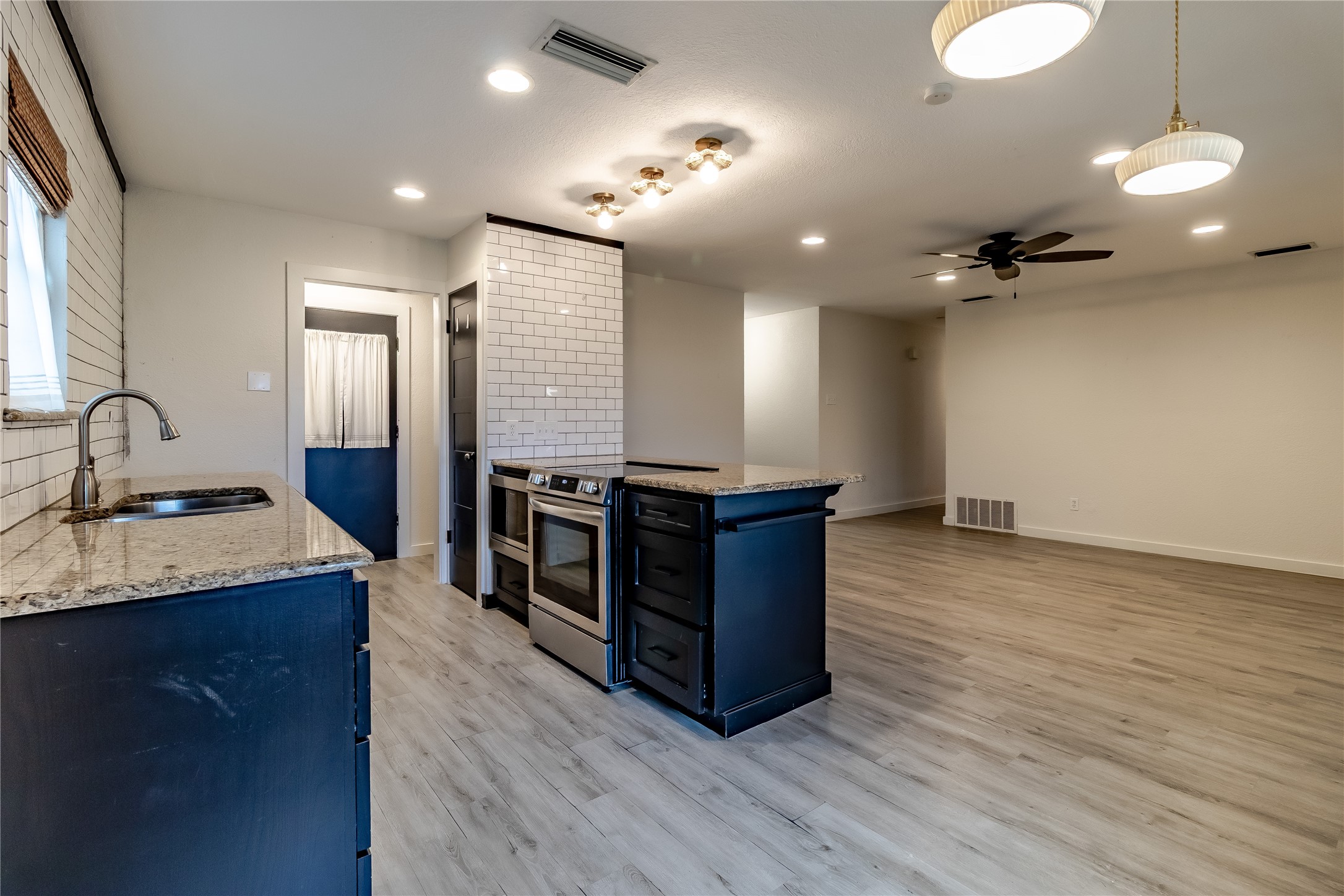 818 E Heath Street Rockwall TX 75087