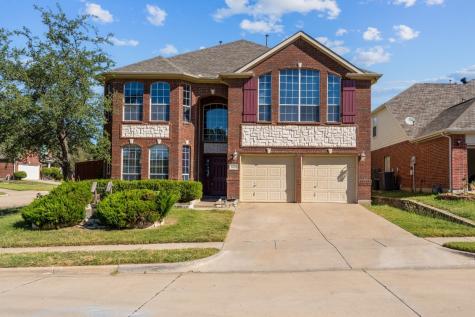 3801 Oak Manor Court Bedford TX 76021