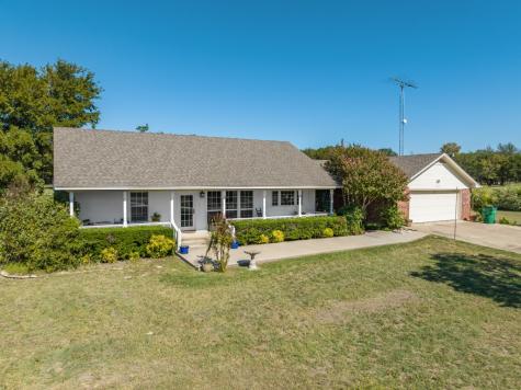 4674 Fm 219 Clifton TX 76634