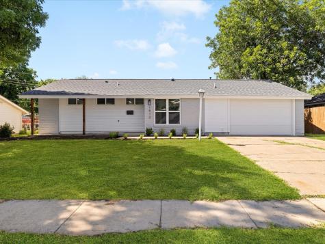 1910 Durham Street Irving TX 75062