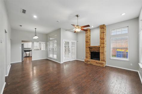 6317 N Park Drive Watauga TX 76148