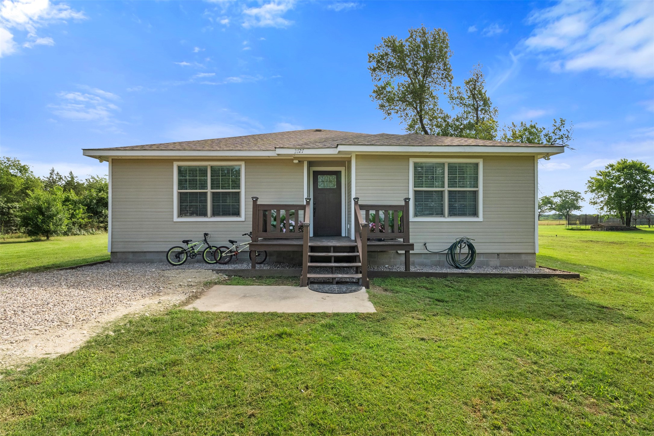 3727 SW County Road 1160 Corsicana TX 75110