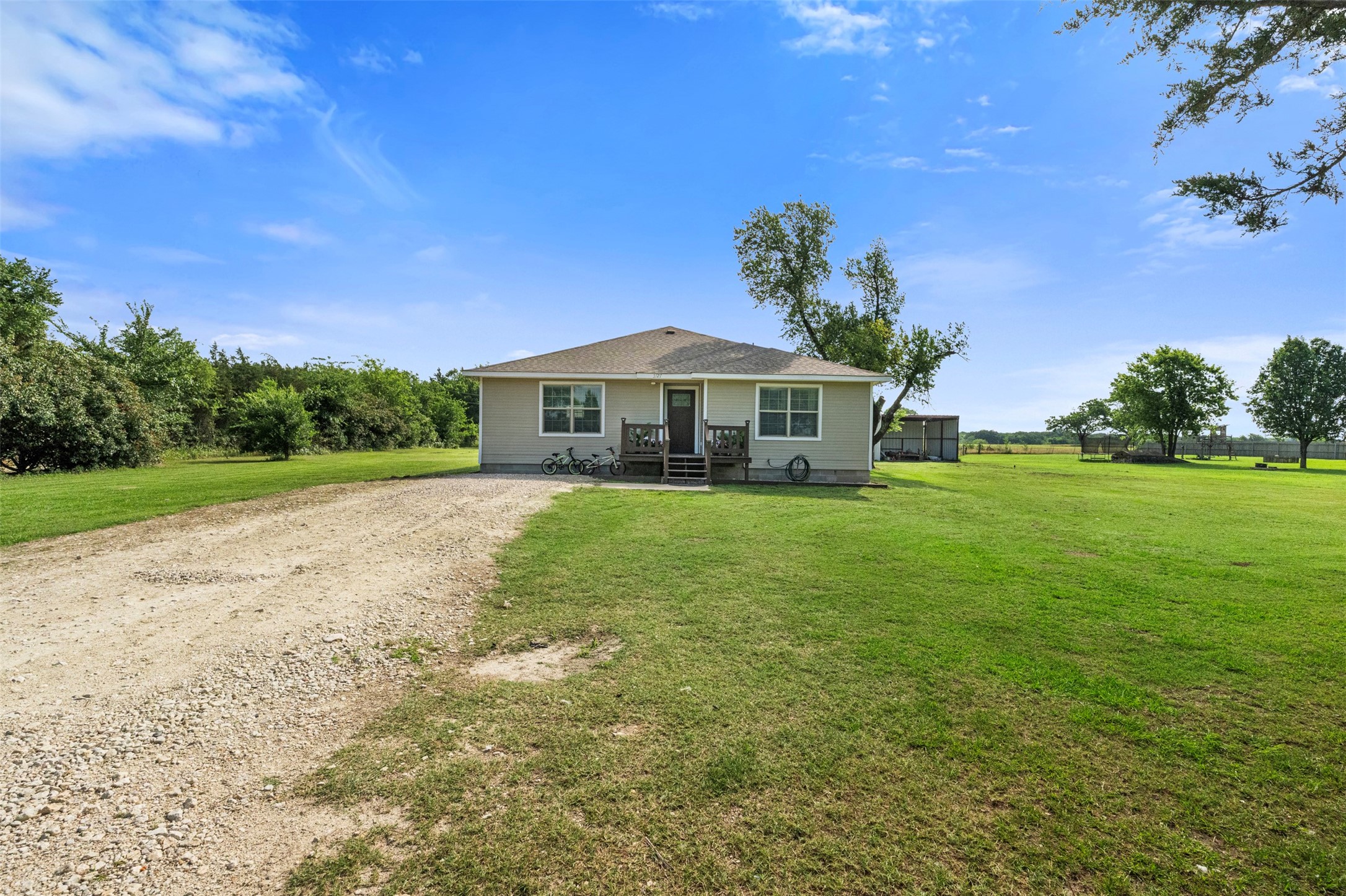 3727 SW County Road 1160 Corsicana TX 75110
