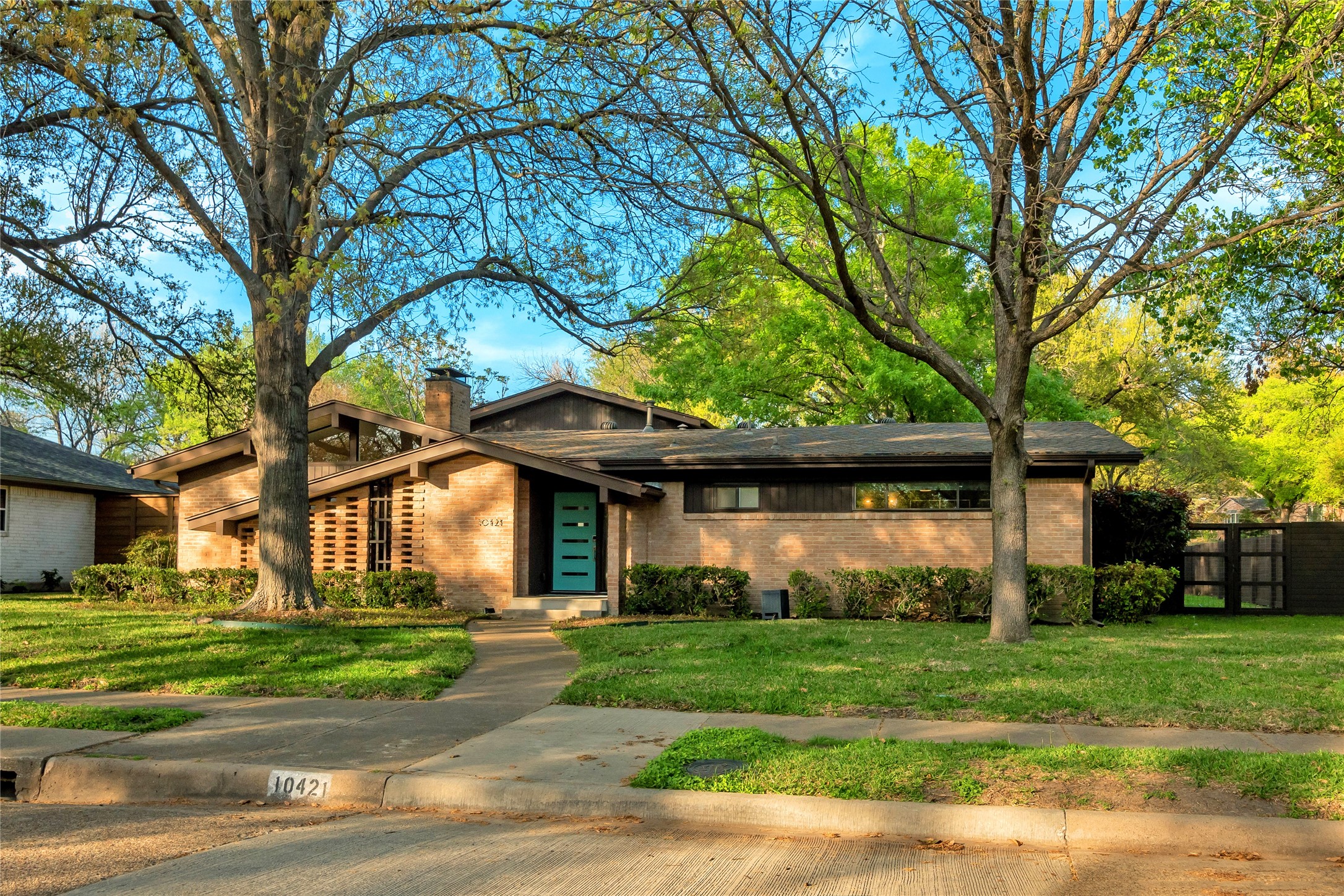 10421 Silverock Drive Dallas TX 75218