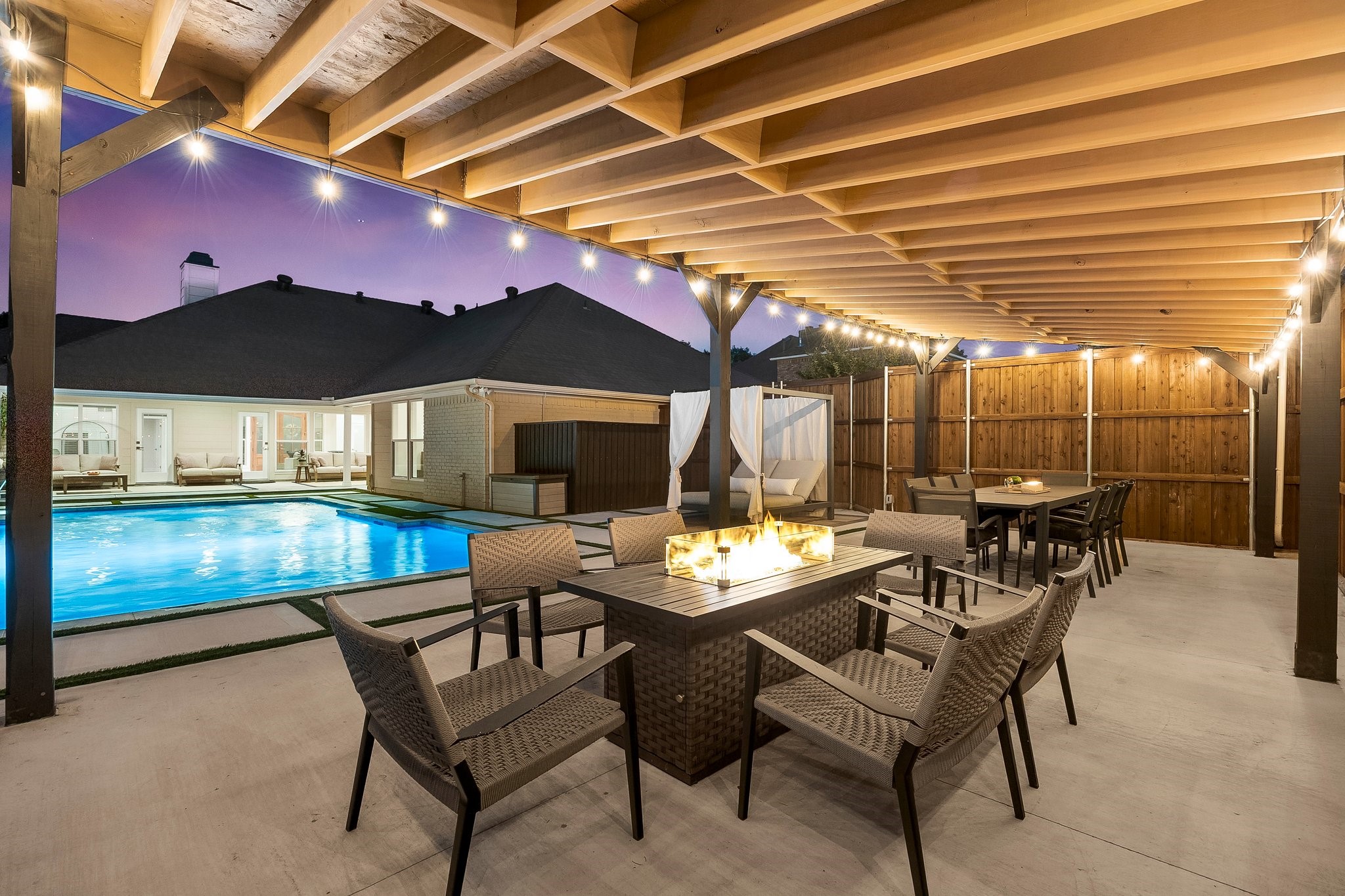 4102 Cobblers Lane Dallas TX 75287