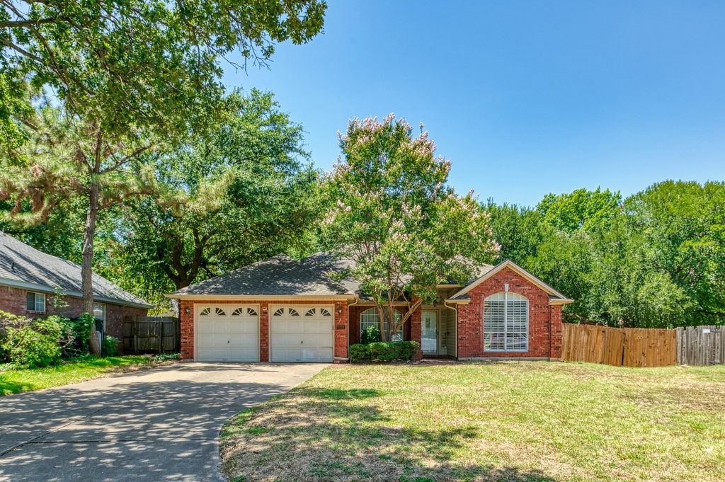3221 Oleander Court Bedford TX 76021