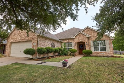 2404 Blanco Drive Grand Prairie TX 75052