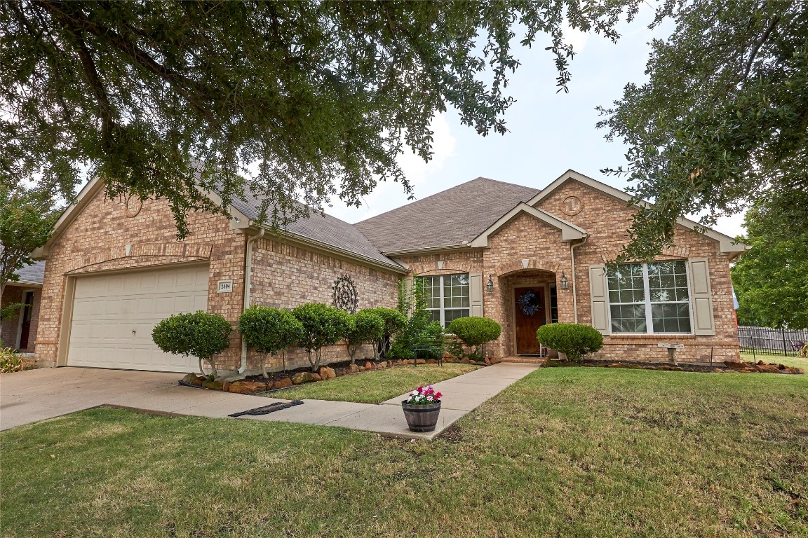 2404 Blanco Drive Grand Prairie TX 75052