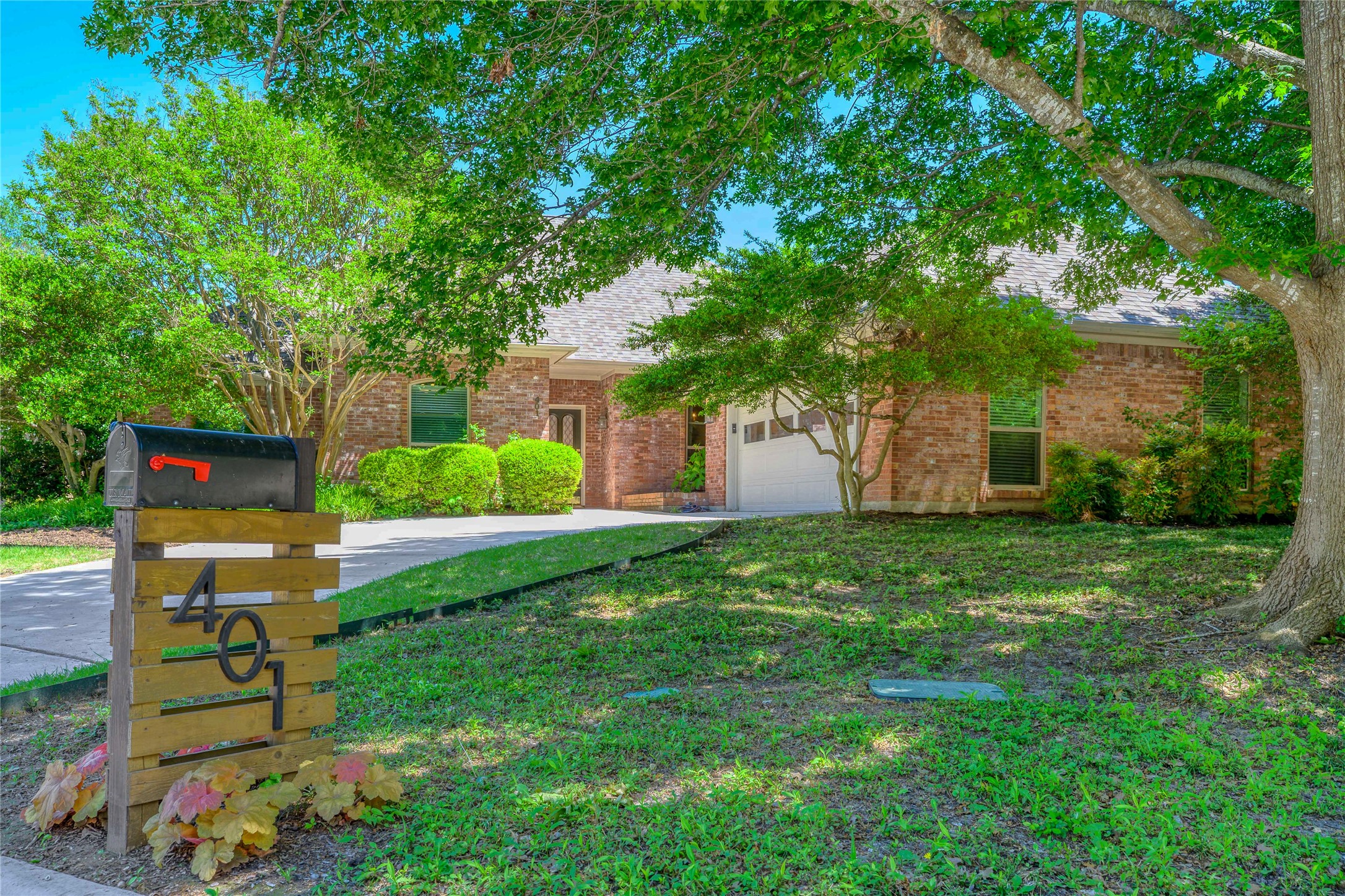 401 Cove Circle Mckinney TX 75071