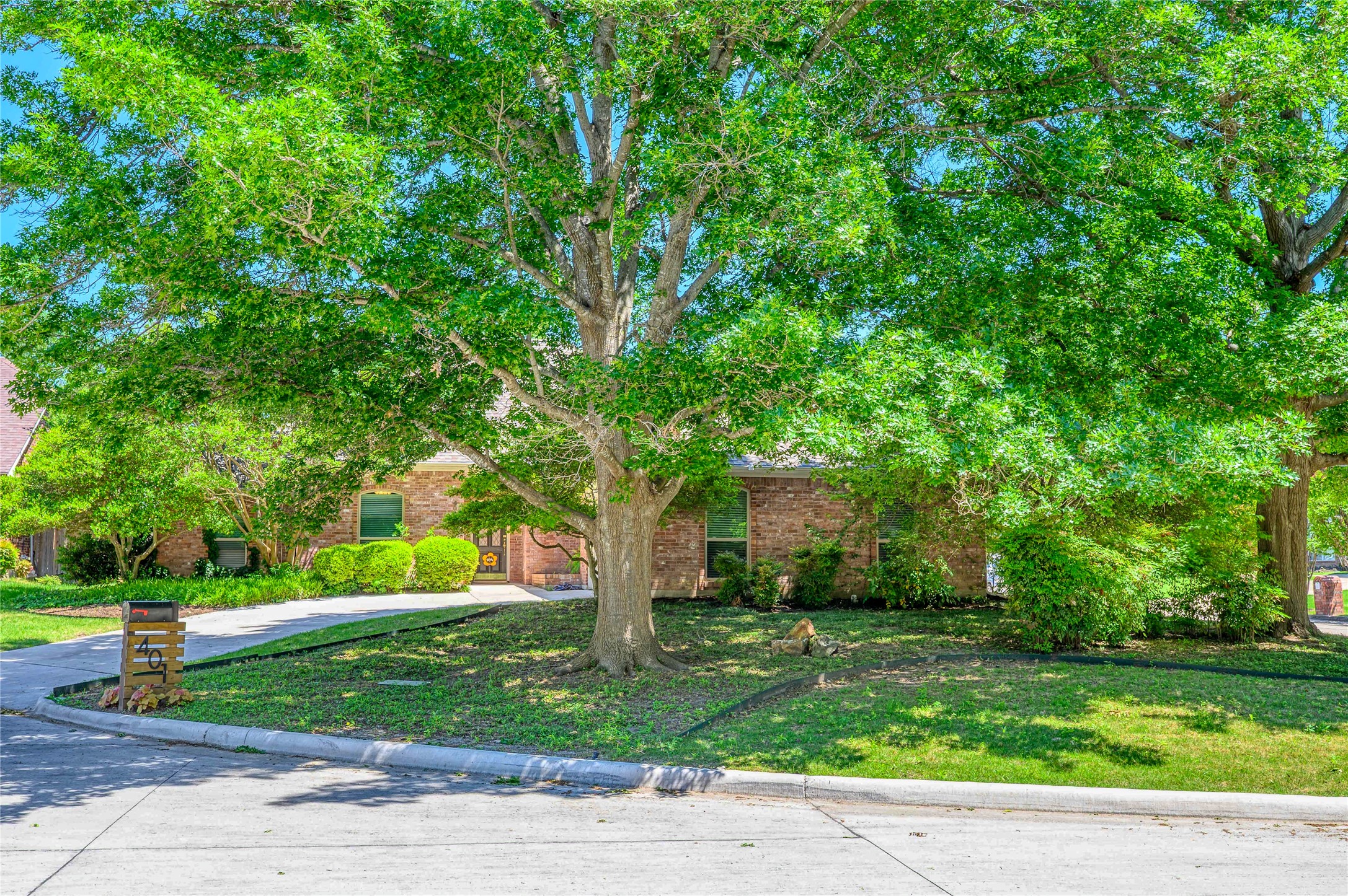 401 Cove Circle Mckinney TX 75071