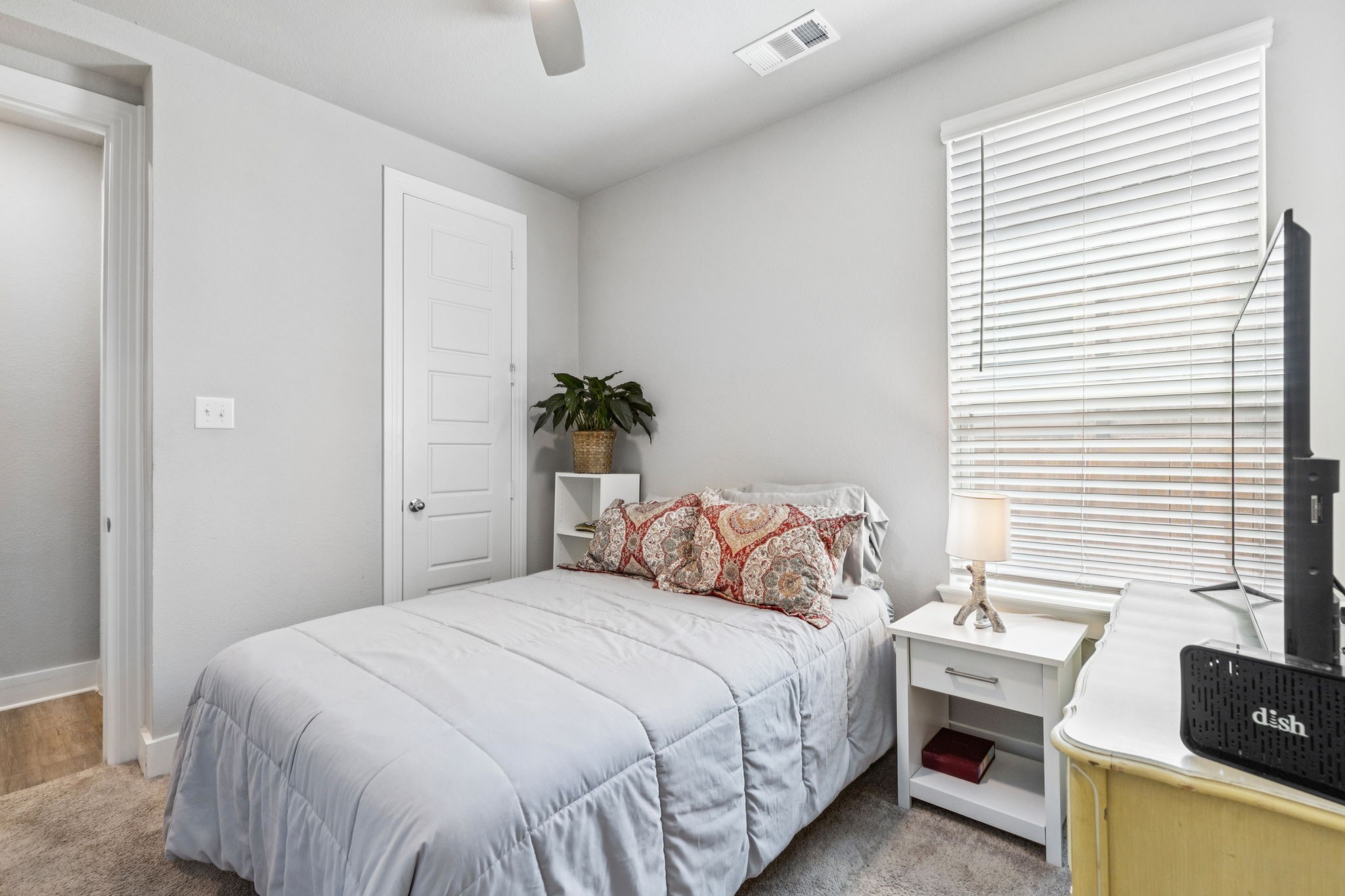 1925 Pelham Drive Aubrey TX 76227