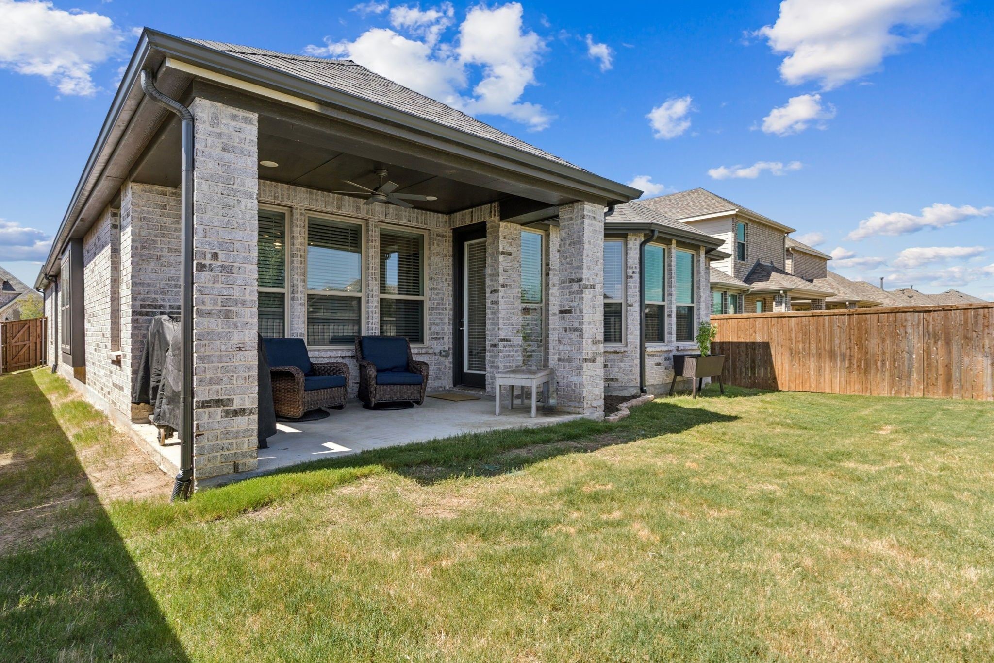 1925 Pelham Drive Aubrey TX 76227