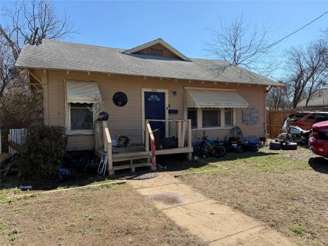 1702 Avenue C Brownwood TX 76801