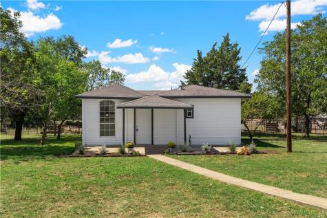639 Derek Road Eddy TX 76524