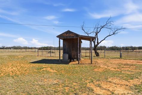 30875 N Us Highway 281 Lipan TX 76462