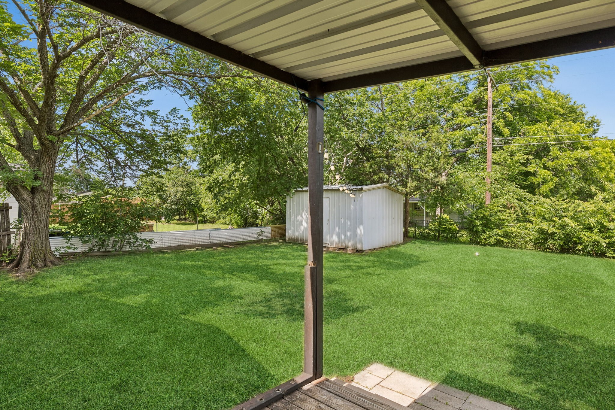 1120 S Pine Street Grapevine TX 75050