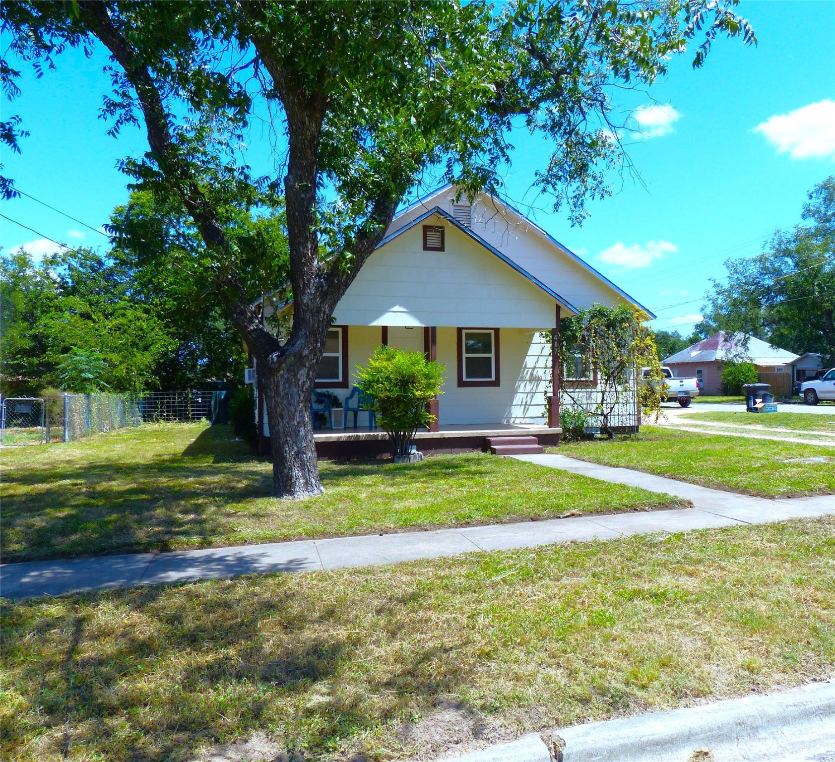 407 China Brady TX 76825