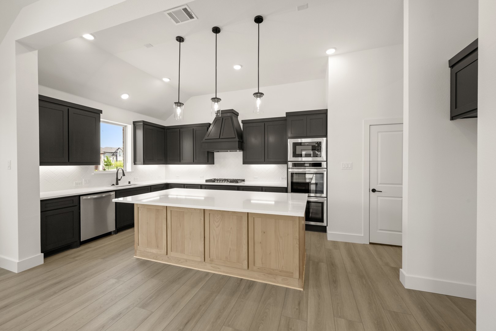 317 Willie Way Burleson TX 76028