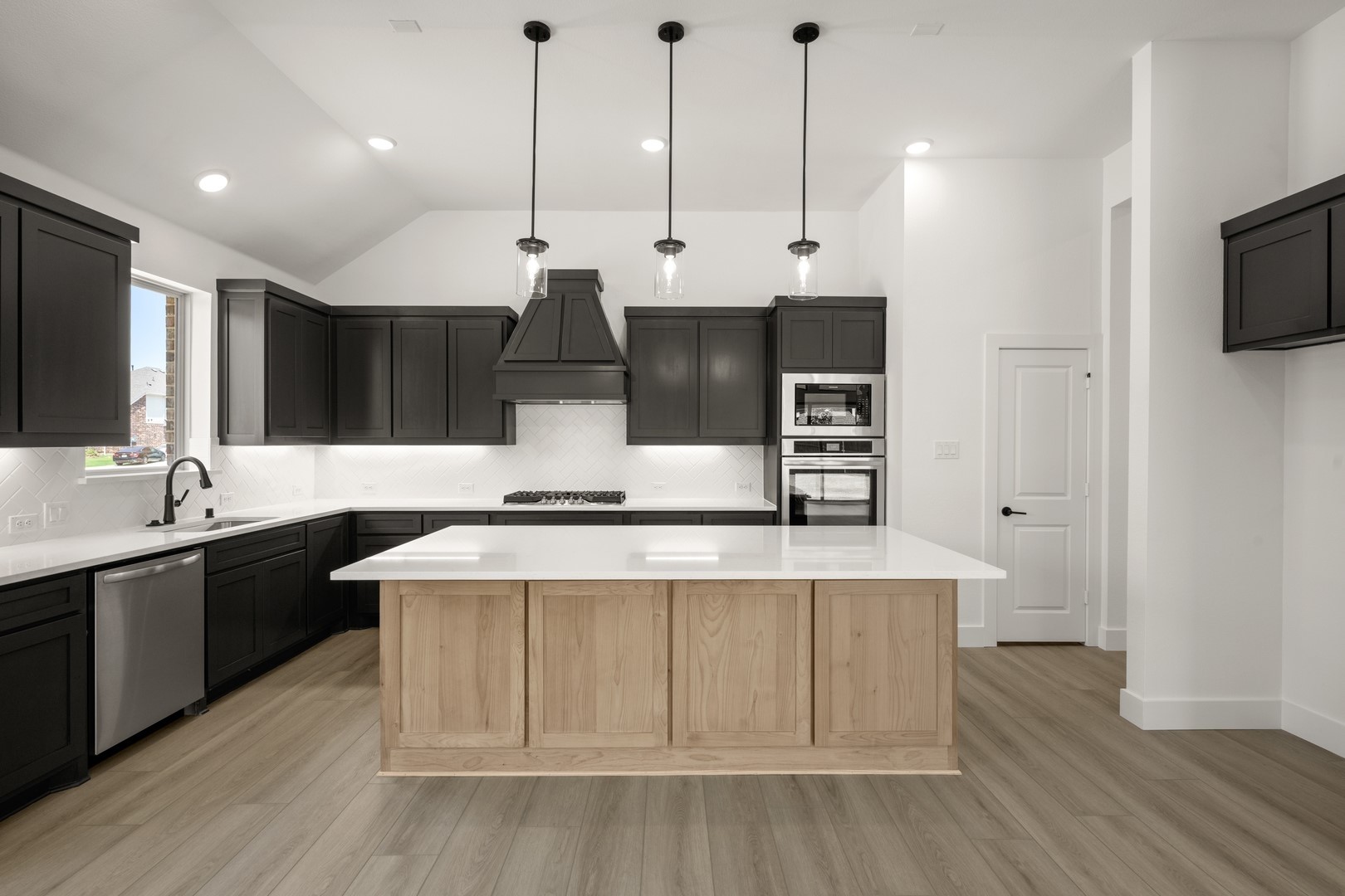 317 Willie Way Burleson TX 76028