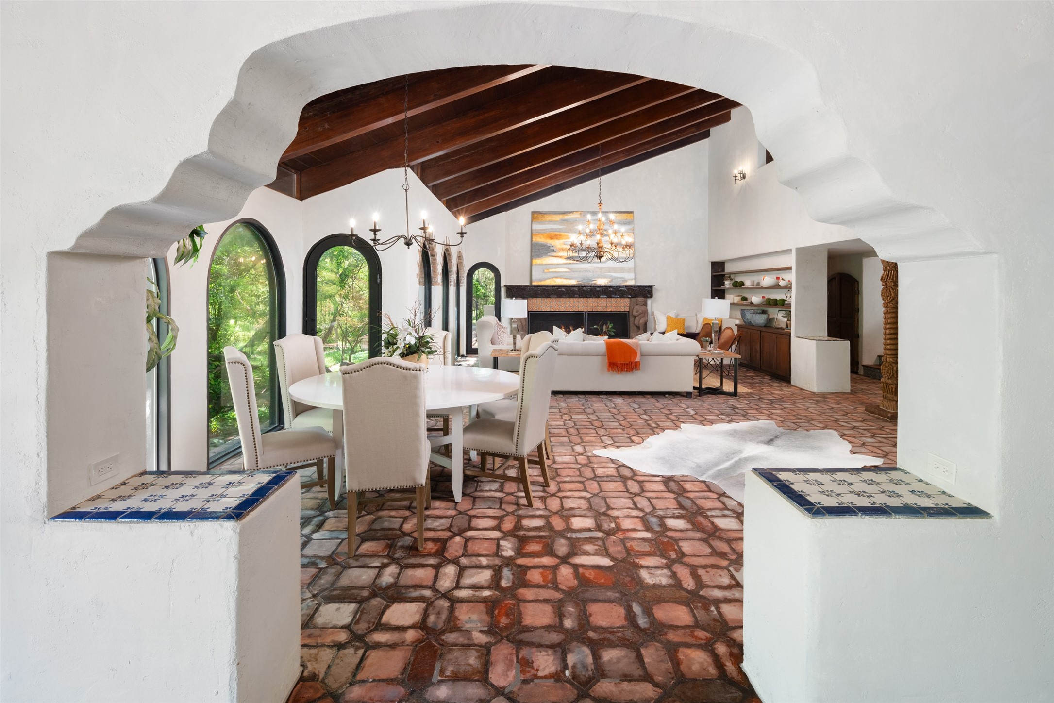 9308 Guernsey Lane Dallas TX 75220