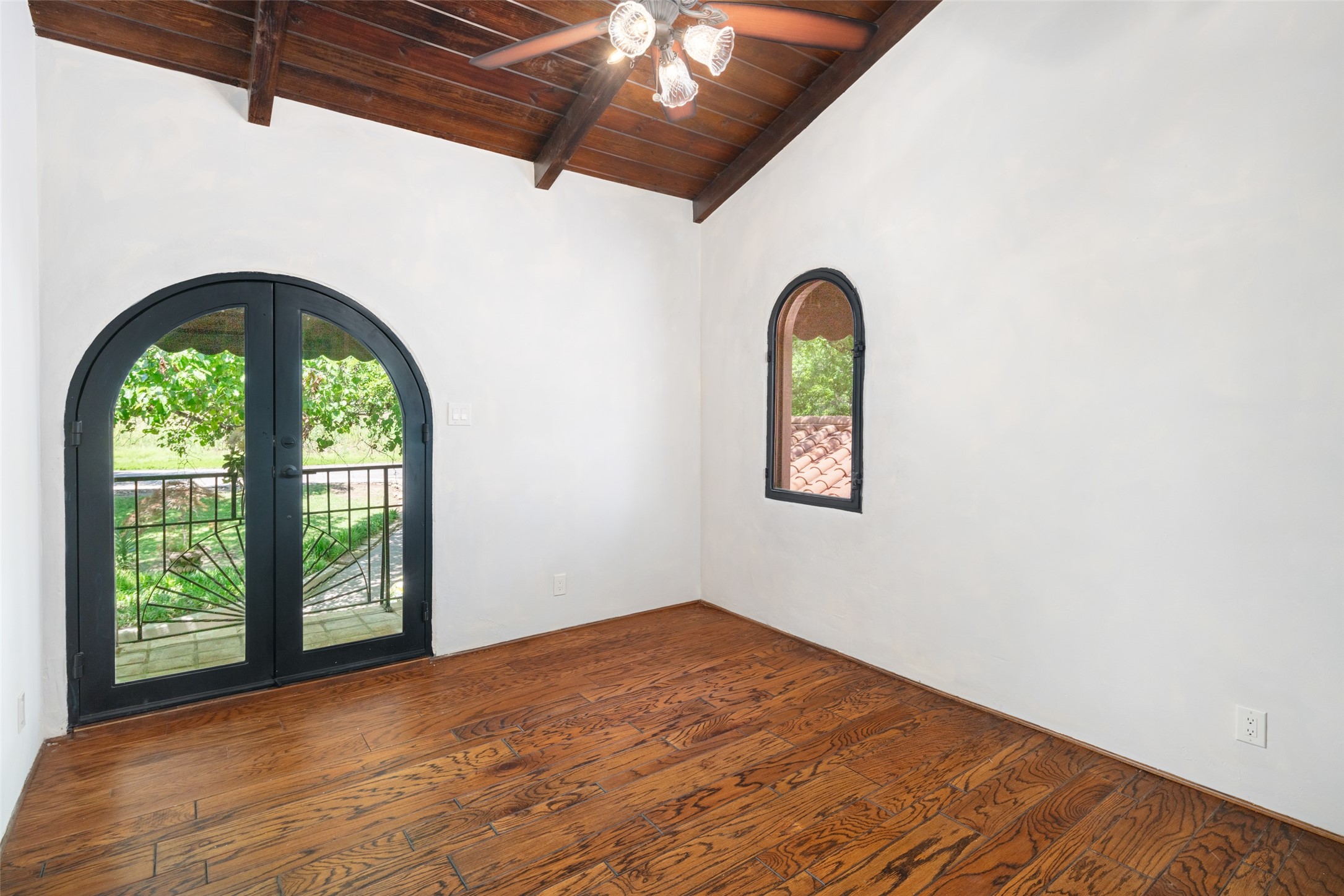 9308 Guernsey Lane Dallas TX 75220