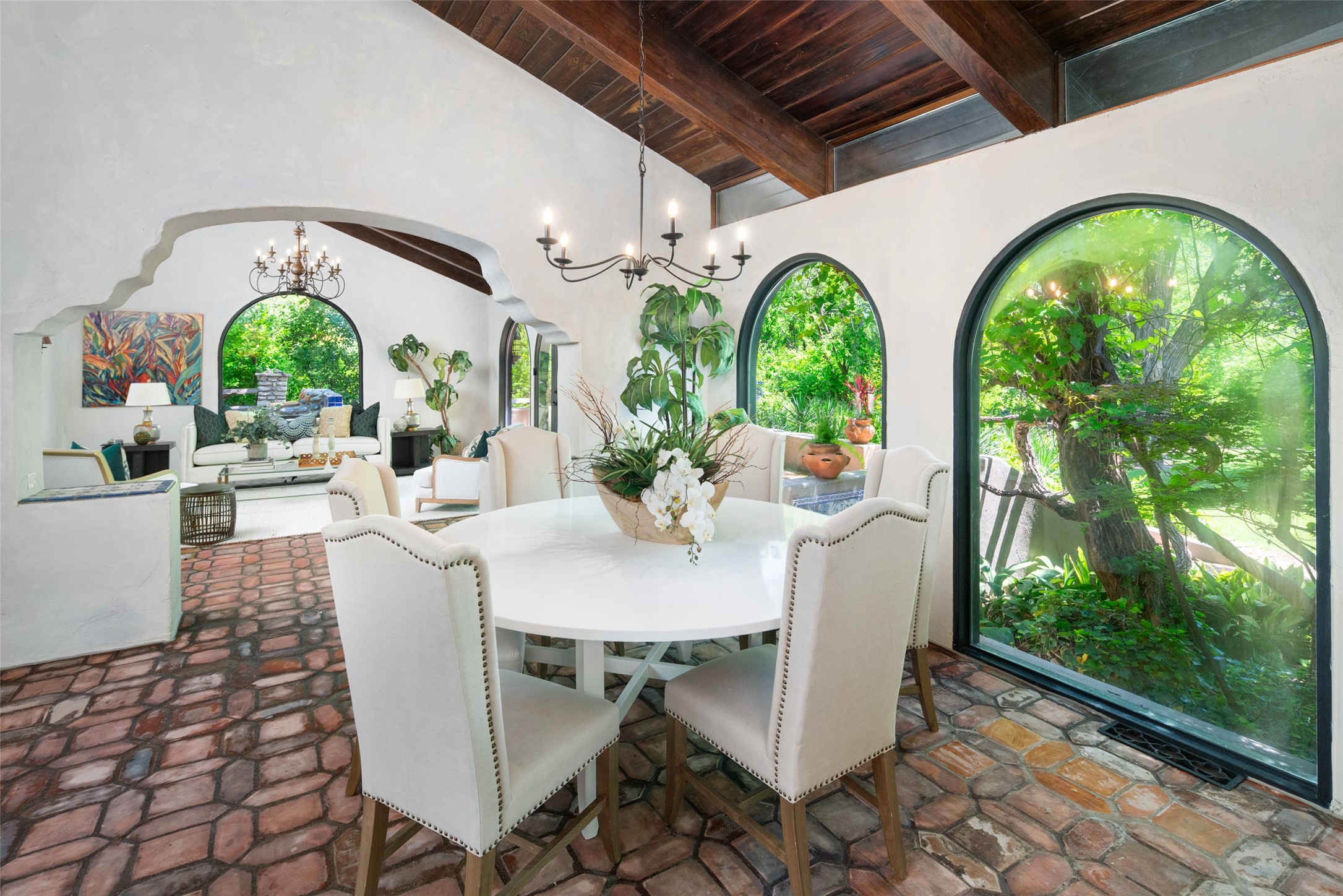 9308 Guernsey Lane Dallas TX 75220