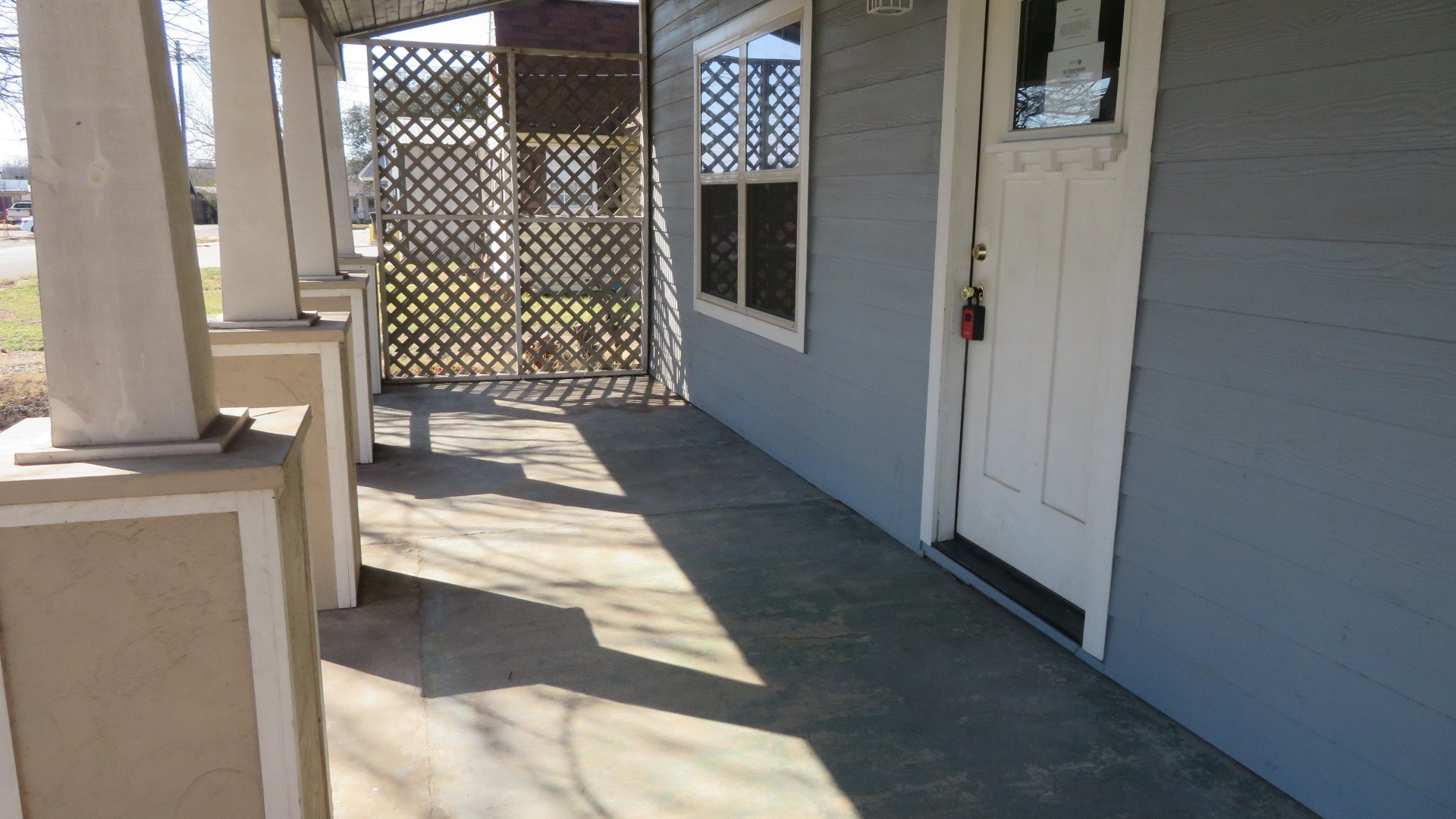 107 Scurlock Avenue Cleburne TX 76031