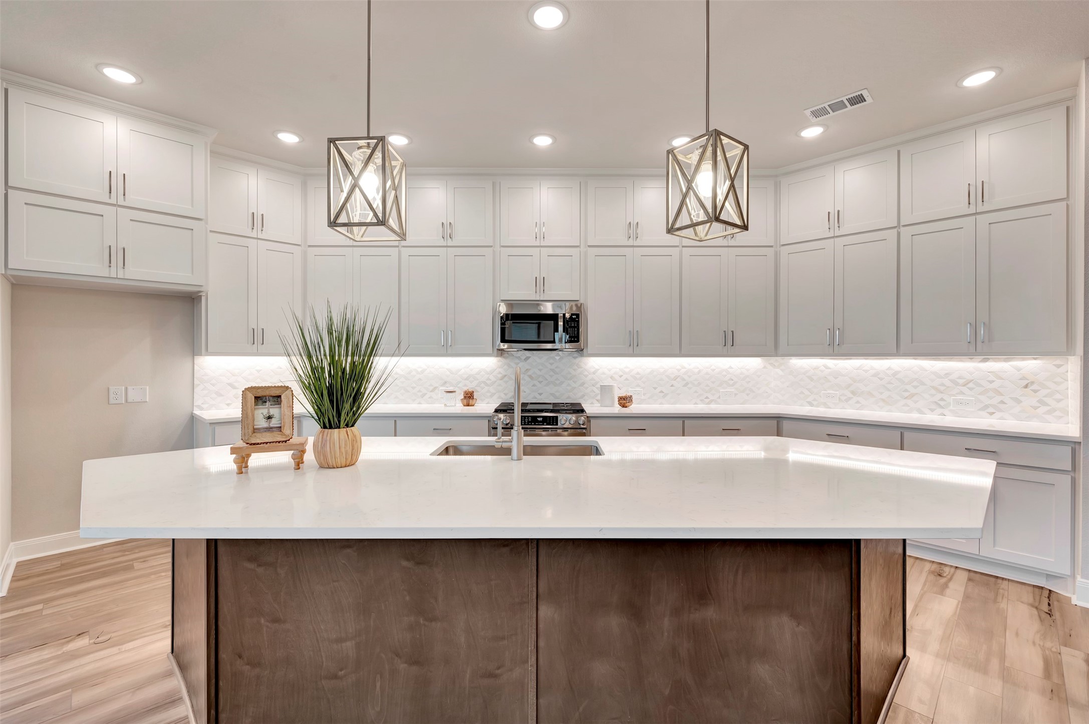 748 Shinnery Oak Way Waxahachie TX 75165
