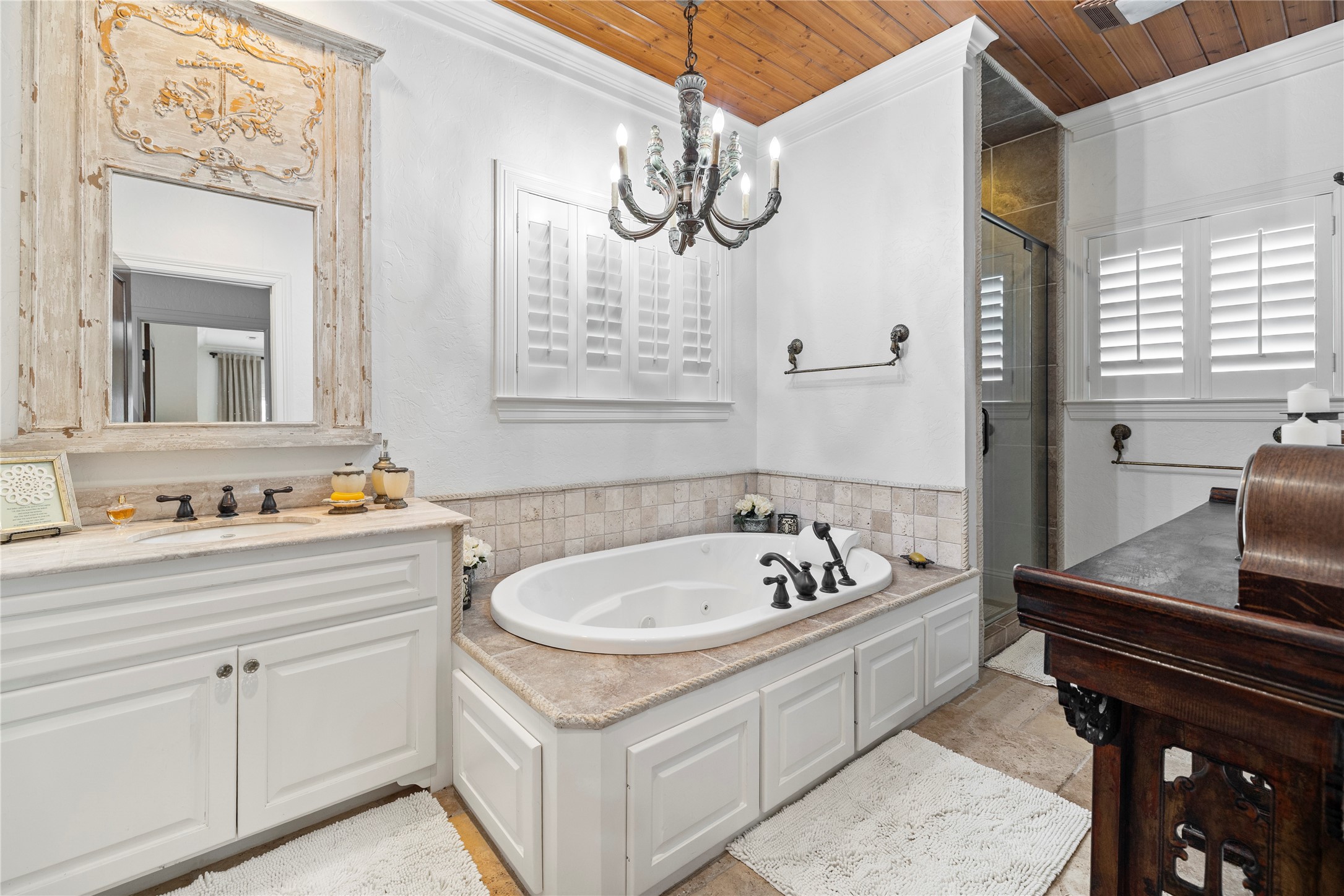 742 Private Road 7219 Jefferson TX 75657