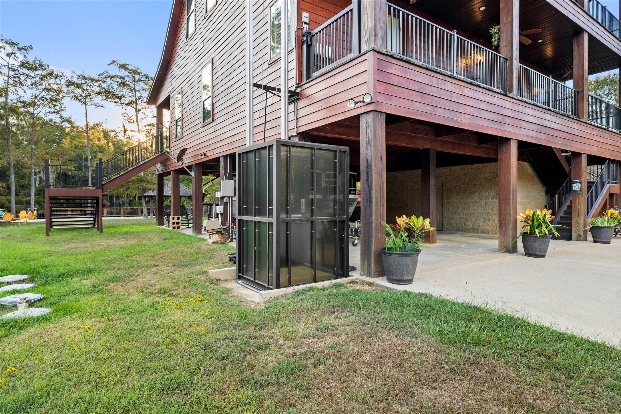 742 Private Road 7219 Jefferson TX 75657