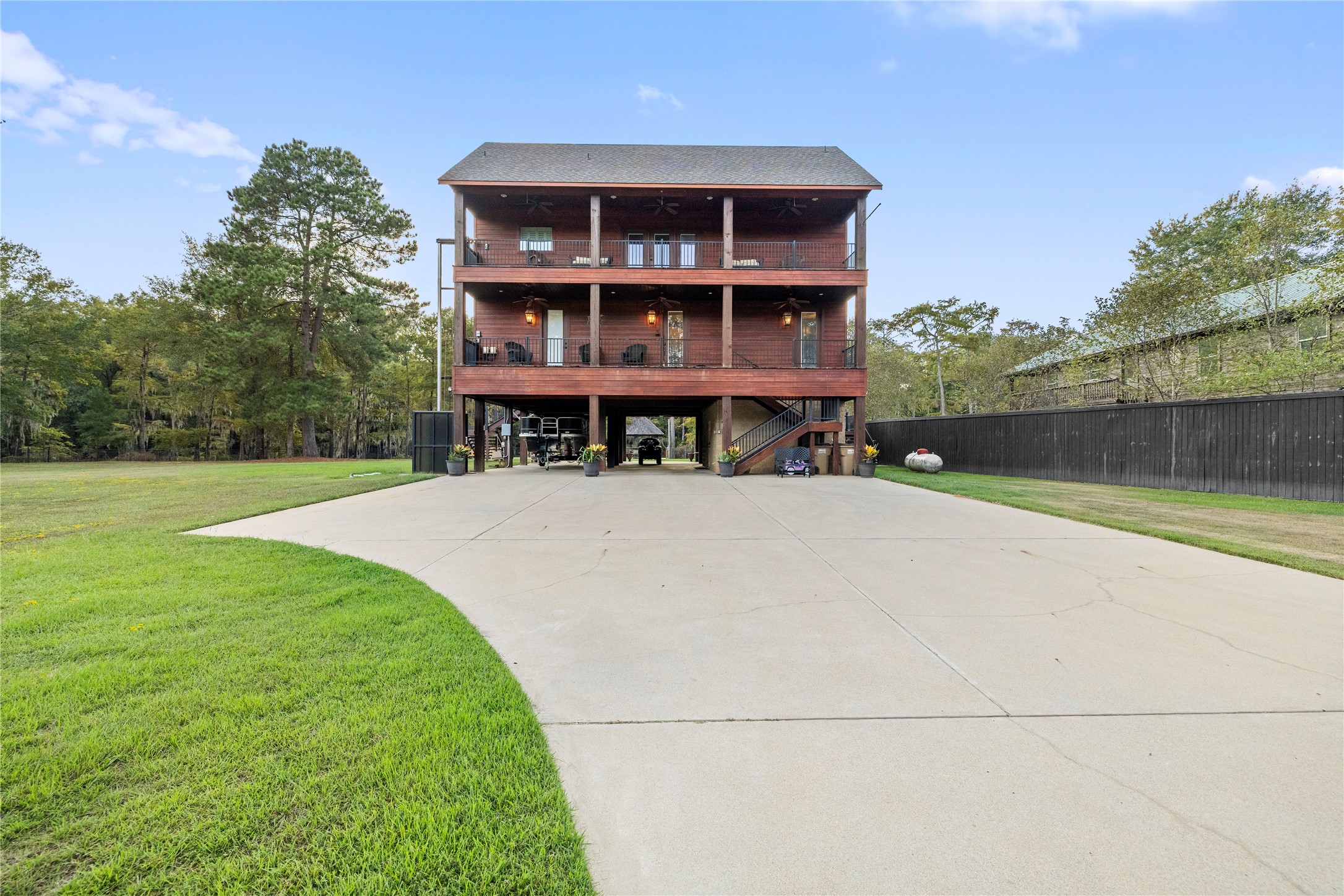 742 Private Road 7219 Jefferson TX 75657