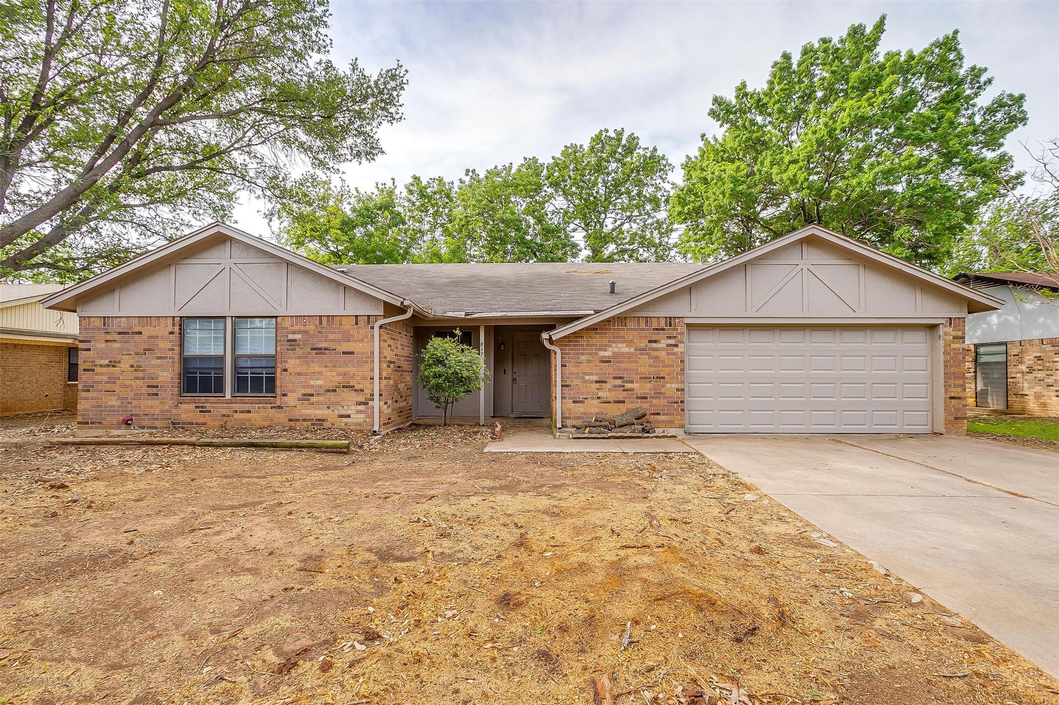 817 Rose Street Crowley TX 76036